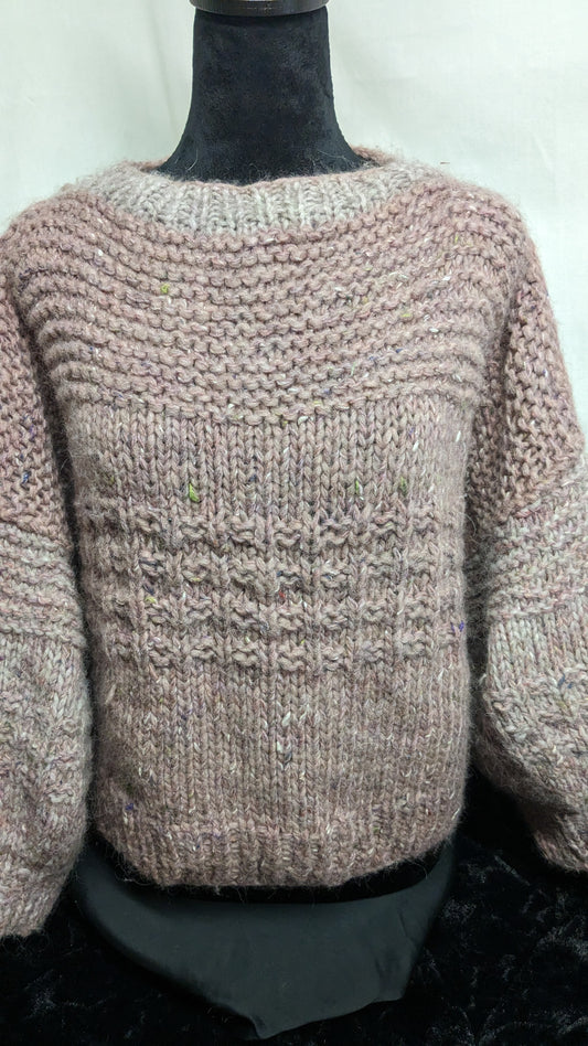 Cropped Pullover Sweater in Dusky Pinks