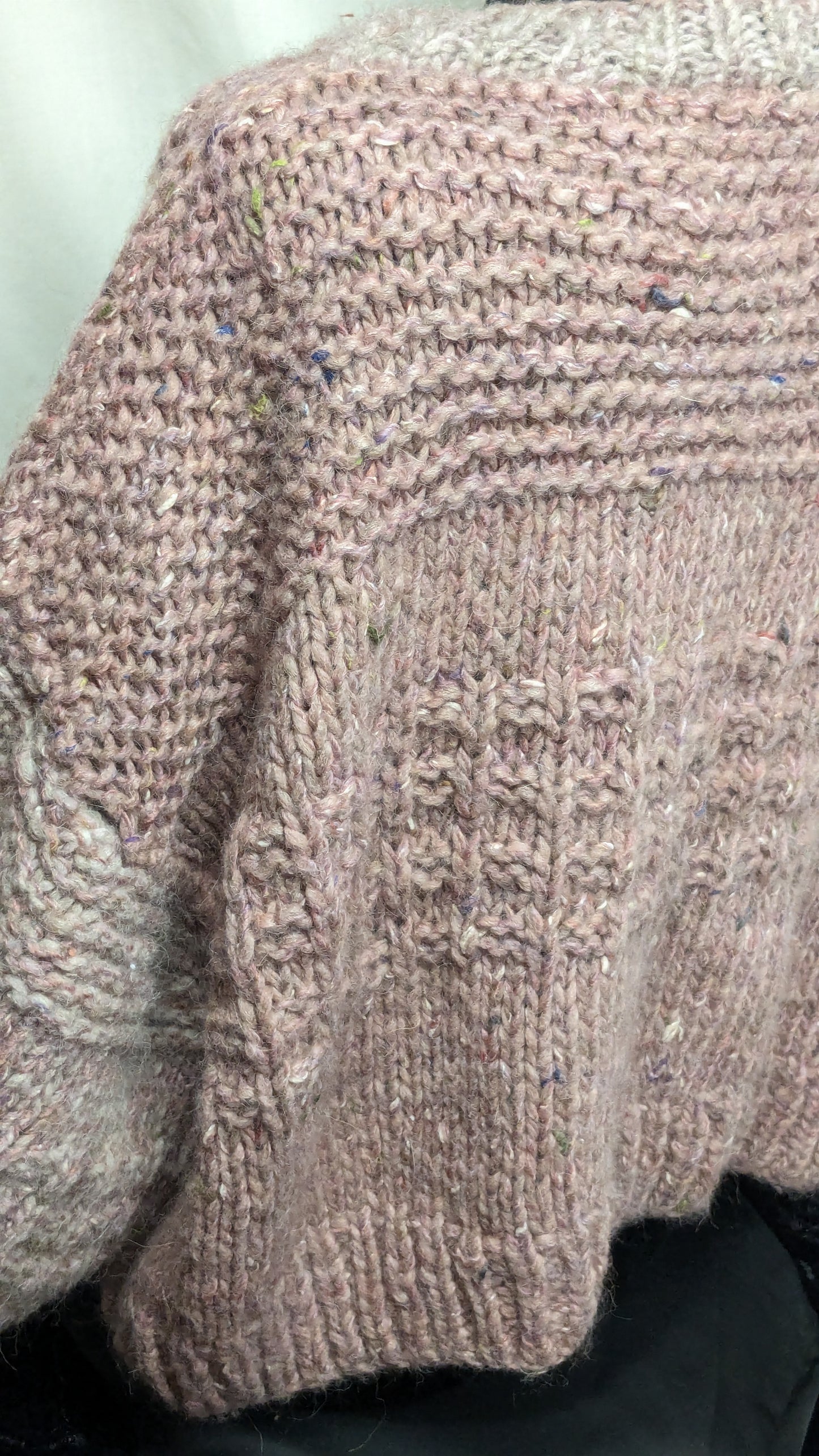 Cropped Pullover Sweater in Dusky Pinks